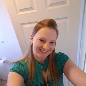 Meet your Posher, Lacey
